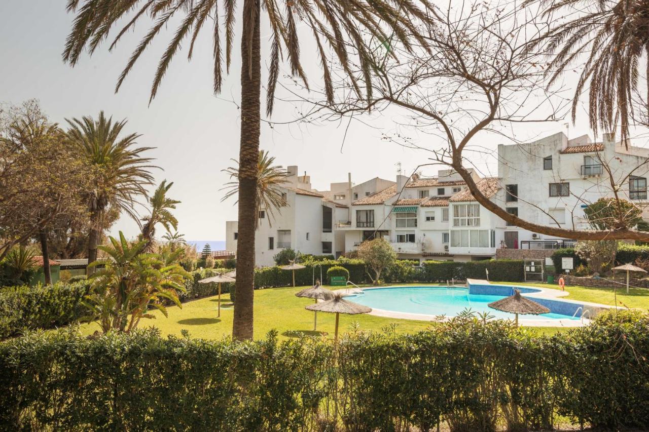 Sunny Beach Apartment エステポナ エクステリア 写真