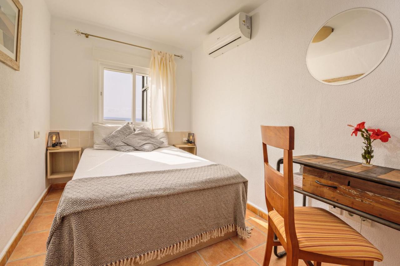 Sunny Beach Apartment エステポナ エクステリア 写真